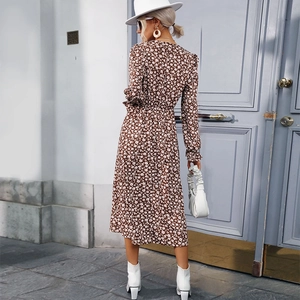 Women's floral long sleeve midi dress with slim fit and waist tie in brown and white