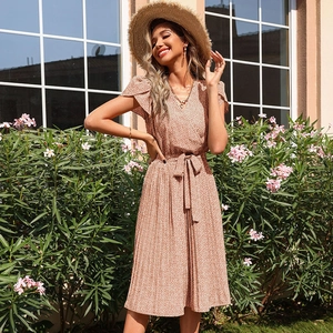 Robe Midi Florale Élégante pour Femmes Col en V Plissée Volants Manches Courtes Boho Été Vacances Robe Avec Ceinture