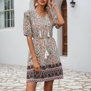 Women Bohemian Floral Print V-Neck Tassel Mini Dress Puff Sleeve Summer Vacation A-Line Dress 100% Polyester
