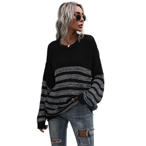 Maglione casual da donna a girocollo in maglia con motivo a righe grigie e nere