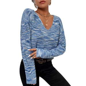 Women's V-neck long sleeve knit sweater in blue and white space dye cropped fit