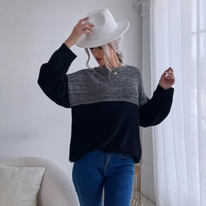 Women's casual loose color block knit sweater in grey and black with round neck