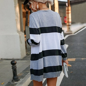 Cardigan en maille pour femme à manches longues avec rayures grises blanches et noires