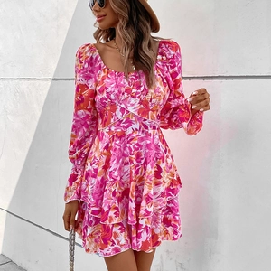 Robe Courte pour Femmes Imprimé Floral Col Carré Manches Longues Ourlet à Volants Taille Haute Élégant Vacances Fête Ligne A Robe Ajustée