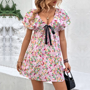 Robe Mini pour Femmes Sexy Col en V Imprimé Floral Été Manches Bouffantes Taille Haute Nœud Trapèze Robe Courte pour Vacances Plage