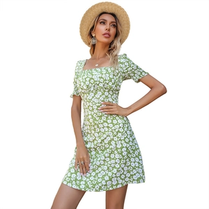 French style floral green summer dress with square neck and puff sleeves for women
