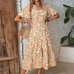 Vintage floral V-neck midi dress with split A-line hem and ruffle sleeves for summer