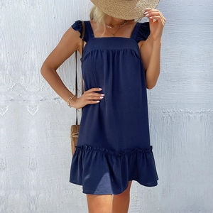 Marineblaues rückenfreies Strandkleid mit Rüschenträgern und lockerem Urlaubsstil