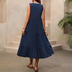Robe longue bleu marine sans manches à volants avec col festonné élégante pour été