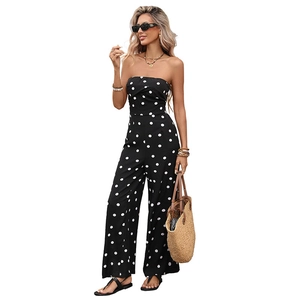 Tuta bustier retrò a pois con vita alta e gamba larga ideale per le vacanze