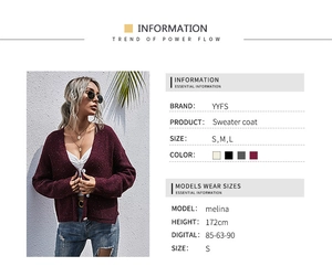 Detaillierte Größentabelle für Strickjacke mit V-Ausschnitt und Model-Maßen in Weinrot