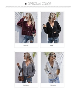 Collage schicker Strickjacken mit V-Ausschnitt in Burgund, Schwarz, Grau und Beige