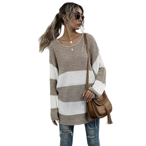 Maglione in maglia oversize da donna con strisce orizzontali marroni e bianche