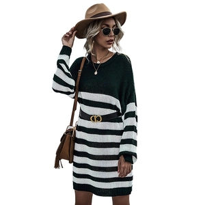 Robe en Tricot Rayée pour Femmes Décontracté Col Rond Manches Longues Mélange de Coton Mi-Longue Pull Élégant