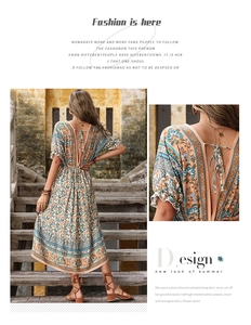 Dettaglio del vestito lungo a fiori con scollo a V profondo e schiena scoperta con lacci