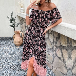 Floral off-the-shoulder midi dress with bohemian print and pink patchwork hem decoration