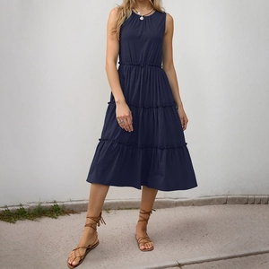 Abito midi senza maniche blu scuro a balze con girocollo e vita elastica arricciata