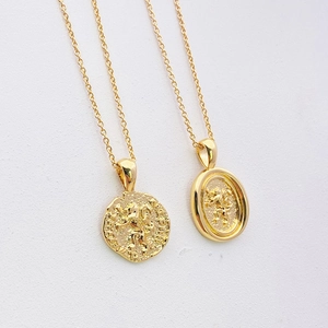 Vintage 18k gold plated lion crest coin necklace with embossed round and oval pendants