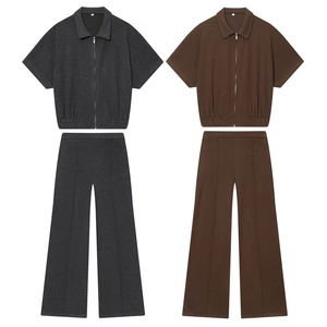 Two-piece casual short sleeve zipper jacket and wide-leg trousers set in grey and brown