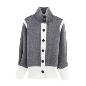 Cardigan in maglia a collo alto con design color-block grigio e bianco e righe verticali