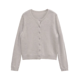 Cardigan in maglia grigio chiaro da donna con girocollo, bottoni e bordi a coste
