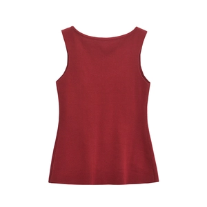 Detail view of burgundy knit tank top with U-neck design and thick ribbed texture