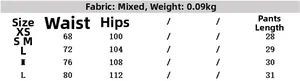 Size chart for striped shorts with waist and hip measurements in centimeters