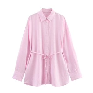 Chemise rose vif à manches longues pour femmes avec col à revers et taille nouée