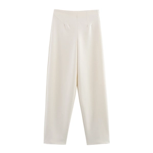 Minimalistische Damen-Hose mit hoher Taille und geradem Bein in elegantem Cremeweiß