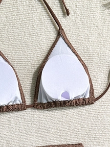 Top bikini tre pezzi tinta unita con trama all'uncinetto e imbottitura