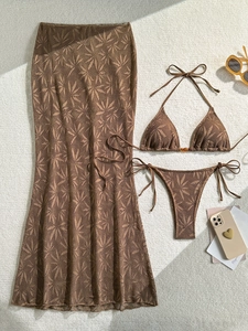 Ensemble bikini 3 pièces marron avec jupe longue en maille et motifs crochet bohème