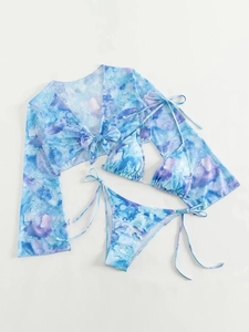 Ensemble bikini trois pièces imprimé aquarelle avec haut de plage en maille légère
