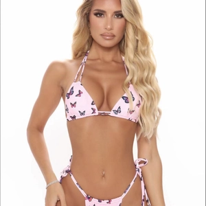 Sexy pink butterfly print triangle bikini set with halter neck and side tie bottoms