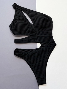 Maillot de bain une pièce noir côtelé pour femme avec découpes et jambe haute