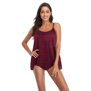 Maillot de bain tankini rouge vin deux pièces avec haut en dentelle et culotte haute