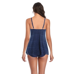 Vue arrière d'un tankini grande taille bleu marine avec dentelle crochetée et fines bretelles