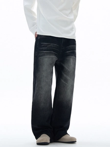 Men's loose straight-leg washed black jeans with vintage whiskers and high street style