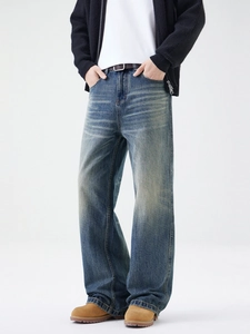 Jeans vintage da uomo con taglio dritto rilassato in denim blu e lavaggio retrò