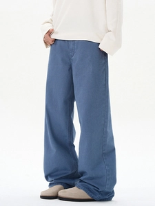 Men's relaxed fit straight leg white denim trousers in minimalist vintage style