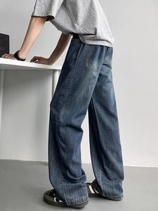 Men's ice silk straight-leg blue jeans with relaxed fit and premium washed texture