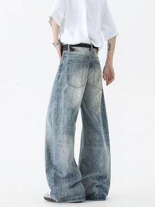 Men's retro wash wide-leg denim jeans with american street style and curved cut