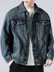 Men's retro washed denim jacket in dark blue with classic collar and metal buttons
