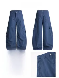 Vues détaillées du pantalon cargo vintage de style américain avec poches à rabat latéral