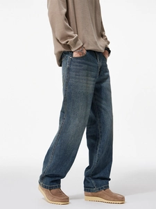 Jean droit homme bleu foncé rétro coupe décontractée style vintage minimaliste épuré