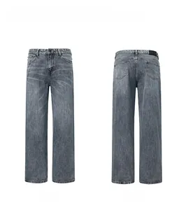 Vorder- und Rückansicht der Vintage-Jeans in Washed Grey mit weitem Bein im Cleanfit-Stil