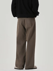 Jeans ampi da uomo in twill marrone stile street con tasche posteriori e taglio largo