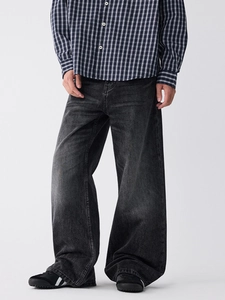 Jean ample pour homme en denim gris foncé délavé avec une texture de style Vibe