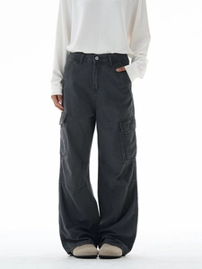 Retro American baggy cargo pants in charcoal grey featuring wide leg and large side pockets