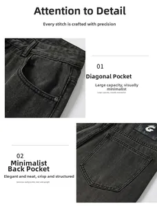 Vue détaillée du jean noir délavé montrant les rivets des poches et le patch en cuir griffé