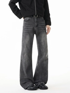 Retro gewaschene schwarze Jeans mit weitem Bein, Vintage-Effekt und lockerem, geradem Schnitt